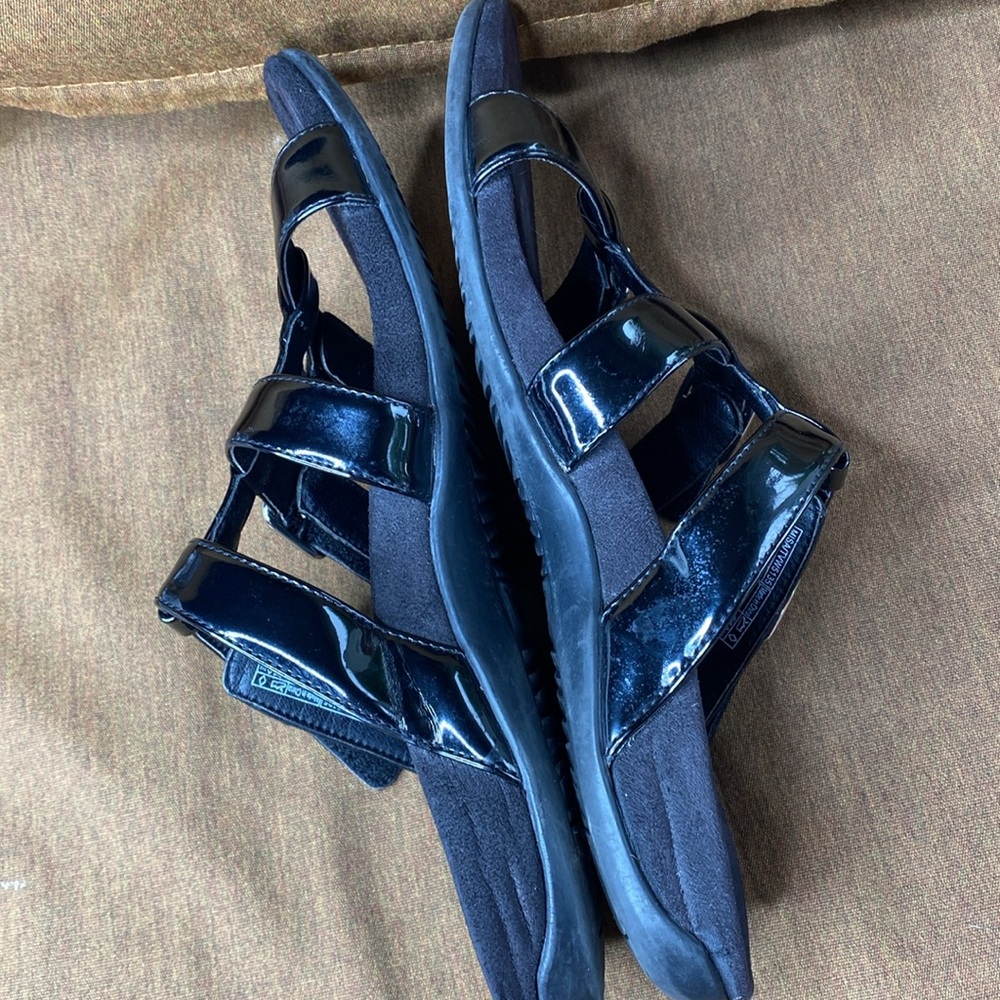 Vionic Adjustable Slide Sandals Misa Size 10 - image 4